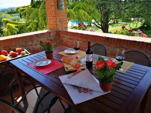 Apartment | 2 bedrooms, Internet