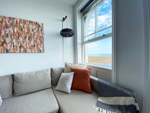 Apartment (2 Bedrooms) | Living area | 1-inch TV with digital channels - Spacious 2BD Flat With Stunning Views Folkestone (Hythe)