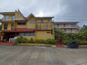 Exterior - OYO 909 Jc Affordable Transient (Tagaytay)