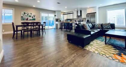 Spacious 3B2B Home: Prime Location