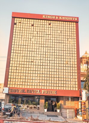 Exterior - Clarks Inn Express Udaipur (Udaipur)