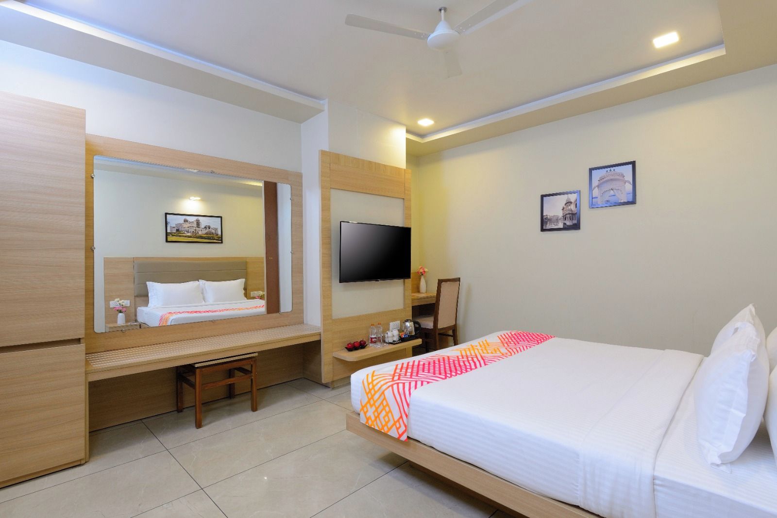 Photo - Clarks Inn Express Udaipur