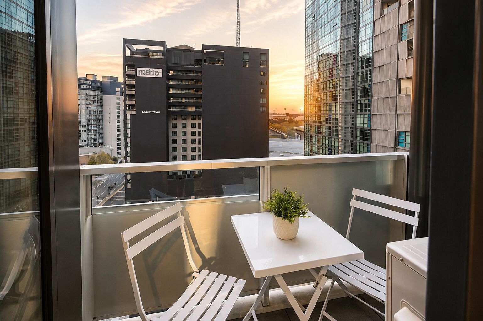 Premium Apartment | Balcony