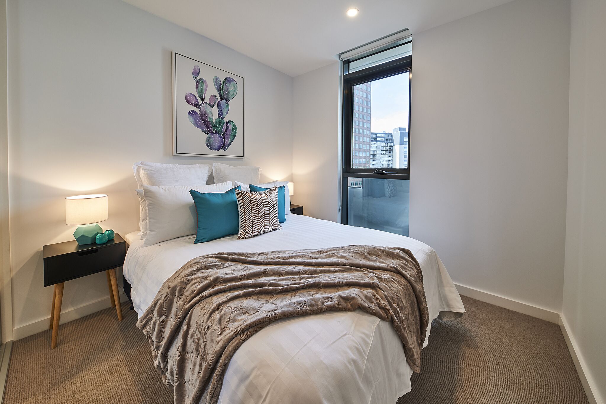 Executive Apartment | 3 bedrooms, individually decorated, individually furnished, desk