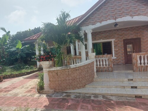 Thank you for considering our sweet homes. close to Barekesse Dam15 minutes away