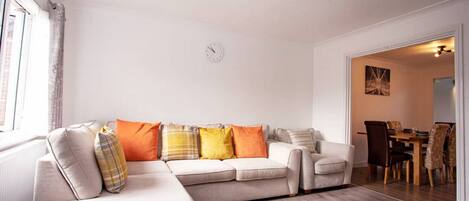 Casa (3 Bedrooms) | Sala de estar