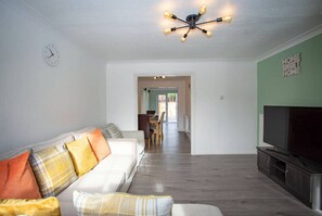 Maison (3 Bedrooms) | Coin séjour
