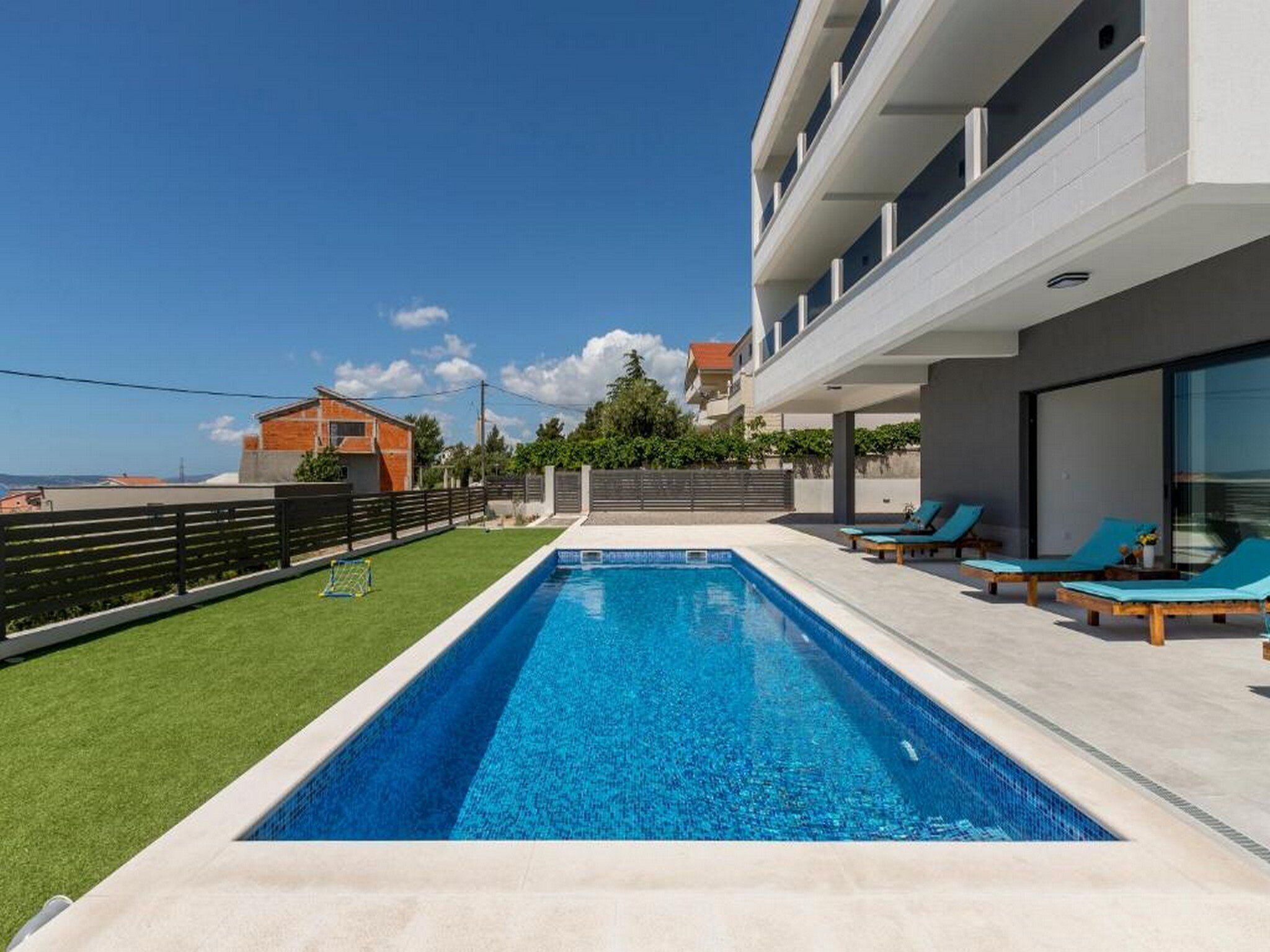 빌라 (Four bedroom villa with swimming pool) | 외관