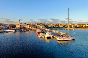 Apartemen, Boleh Merokok | 3 kamar tidur dan internet