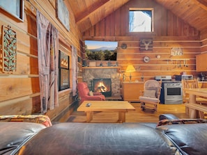 House, Multiple Beds (Sunrise Views #2153) | Living area - Sunrise Views #2153 (Sevierville)