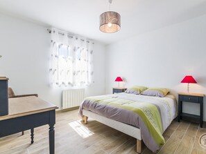 2 bedrooms, free WiFi, bed sheets