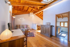 Apartment | 3 Schlafzimmer, Internetzugang