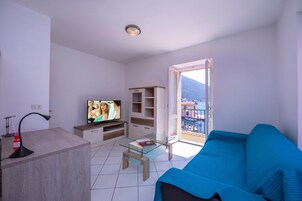 Apartment | 2 bedrooms, Internet