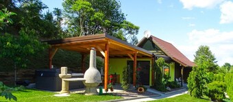 Ladybug House With Whirlpool