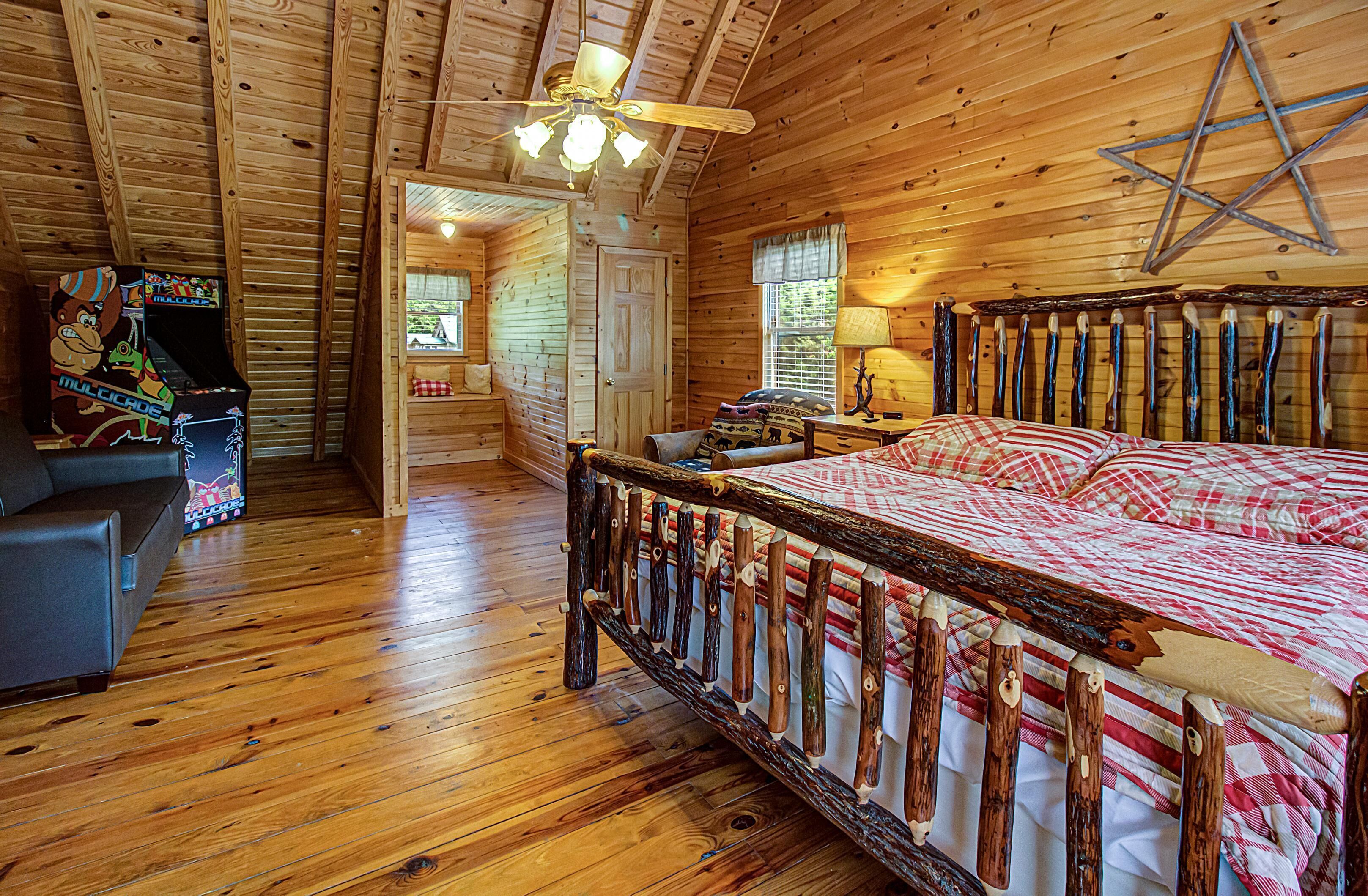 House, Multiple Beds (Brookside Retreat #3584) | 3 bedrooms