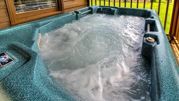 House, Multiple Beds (Brookside Retreat #3584) | Outdoor spa tub