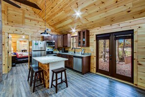 House, Multiple Beds (Wilderness Waterland #2161) | Private kitchen - Wilderness Waterland #2161 (Sevierville)