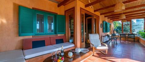 Villa | 2 bedrooms, Internet