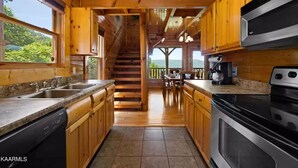 Private kitchen - Heaven's View #2841 (Sevierville)