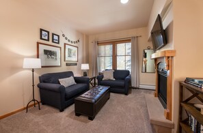 Condo, 1 Bedroom | Interior