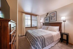 Condo, 1 Bedroom