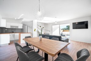 3 bedrooms, Internet - Design Pool Villa Franko (Vodice)