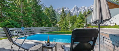Villa | 3 bedrooms, Internet