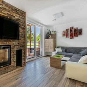 Villa | 3 bedrooms, Internet