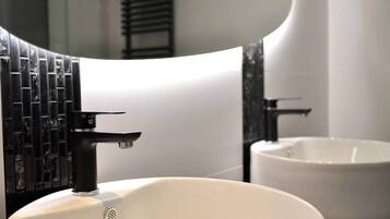 Dusche, Haartrockner