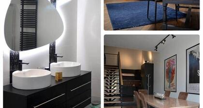 Industrial loft in a renovated barn