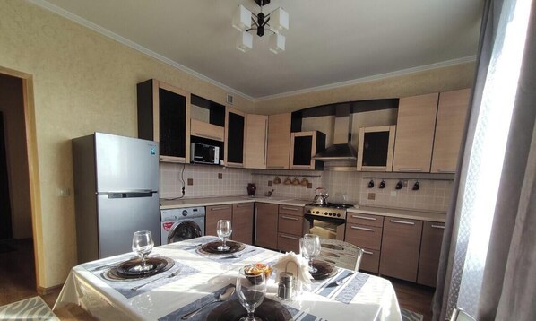 Private kitchen - Уютная однокомнатная квартира, в тихом спальном районе (Алматы)