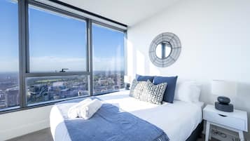 Premium Apartment | 3 bedrooms, individually decorated, individually furnished, desk
