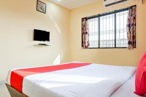 Double Room | Free WiFi, bed sheets -  Royal Hills Resort (Mawal)