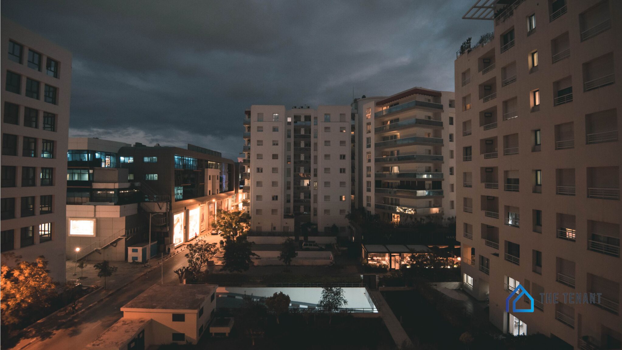 المنشأة من الخارج