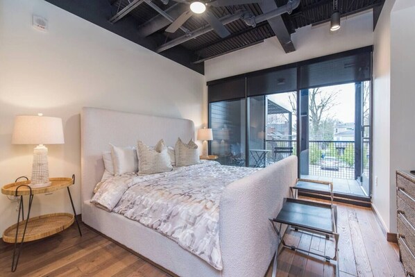 2 bedrooms, memory foam beds, free WiFi, bed sheets