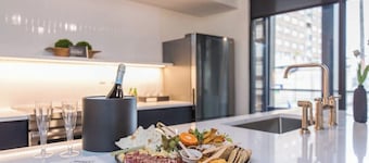 This serviced apartment is a 2 bedroom(s), 2 bathrooms, located in Lexington, KY.