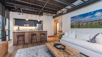 TV, aparelho de som, escritórios