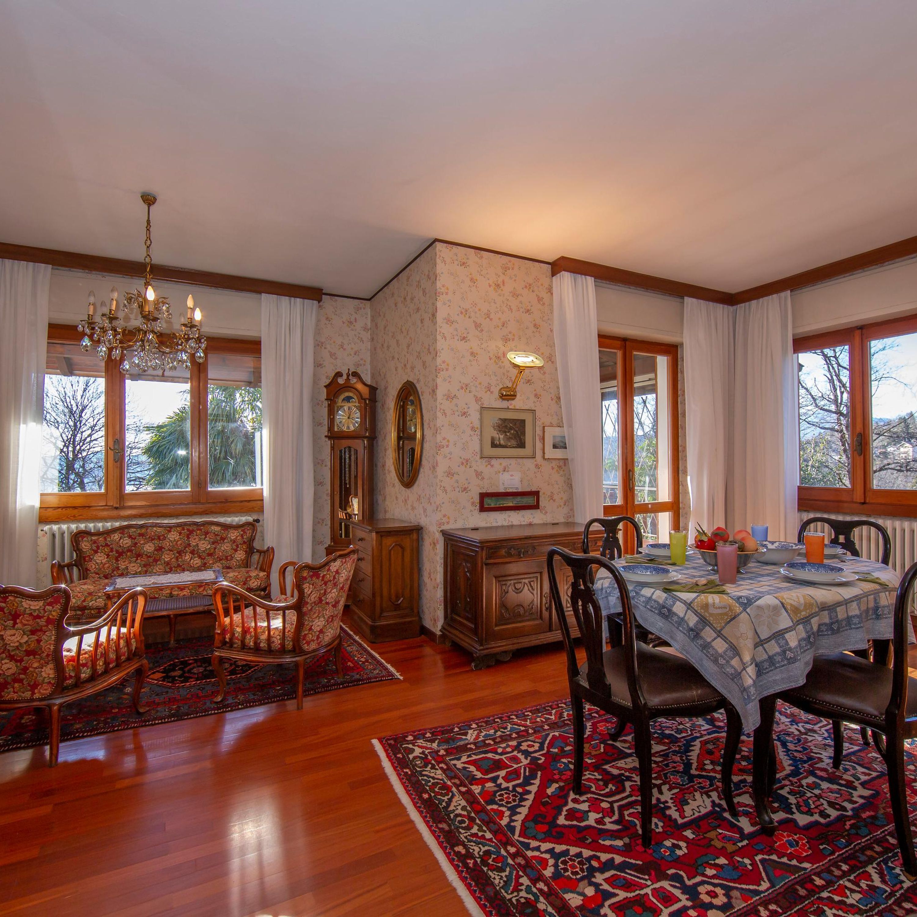 3 bedrooms, Internet