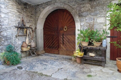 Countryside House Leila