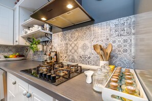 Rumah | 2 kamar tidur dan internet