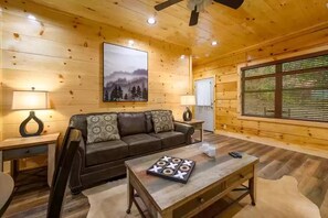 House, Multiple Beds (Four Seasons Lodge  #4219) | Living area - Four Seasons Lodge #4219 (Pigeon Forge)