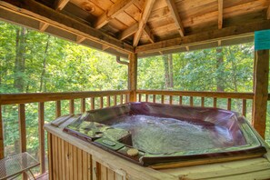 獨棟房屋, 多張床 (Simply Serene #201) | 室外 Spa 池