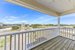 Comfort House, 3 Bedrooms, Non Smoking, Balcony | Balcony view