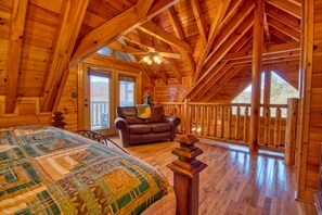 House, Multiple Beds (Farmers Retreat #221) | 2 bedrooms - Farmers Retreat #221 (Sevierville)