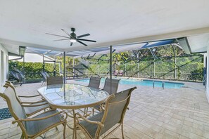 Et oppvarmet basseng