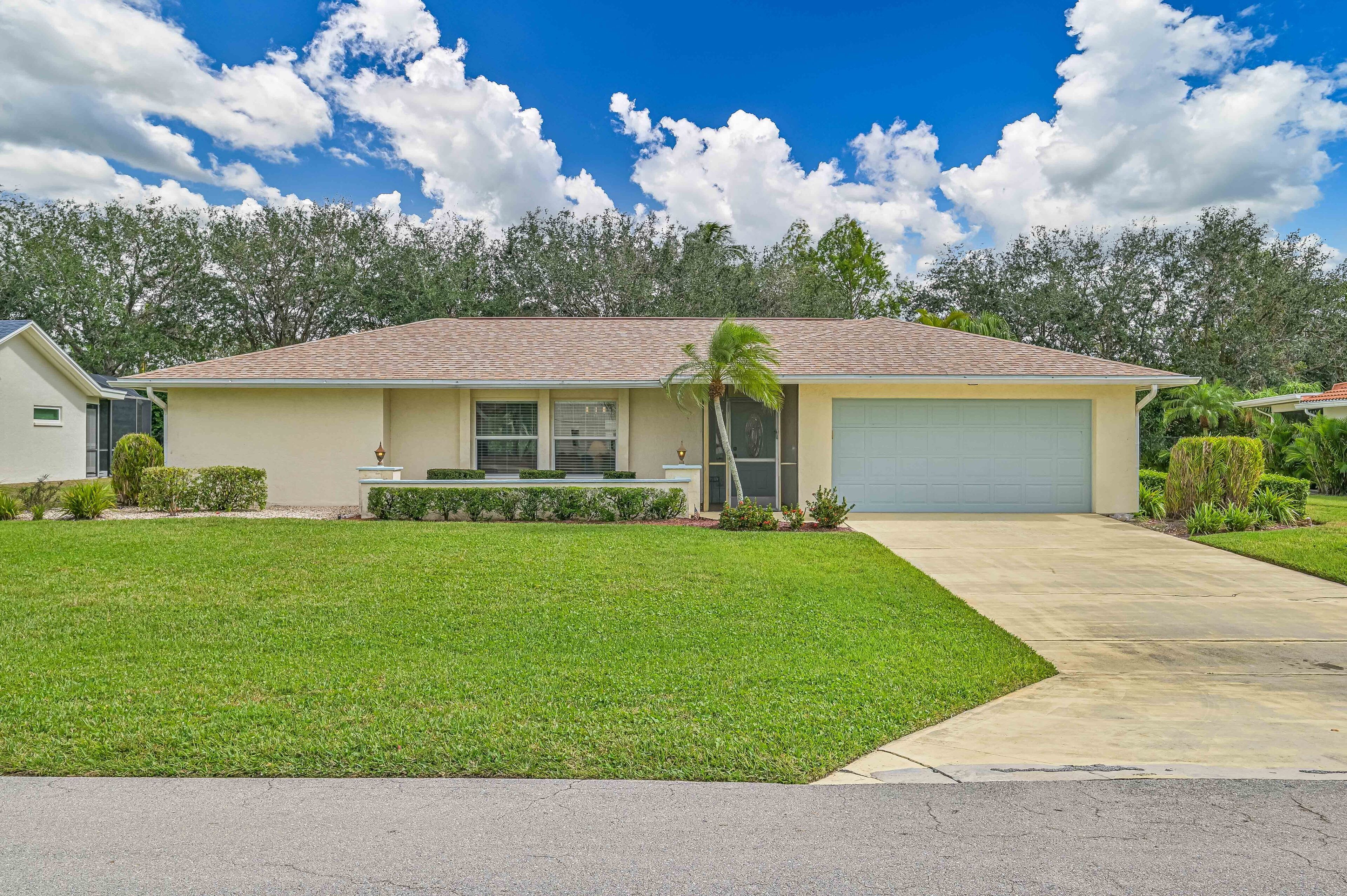 Renovated Spanish Wells Pool Home -  Golf & Minutes to Bonita Beaches!
