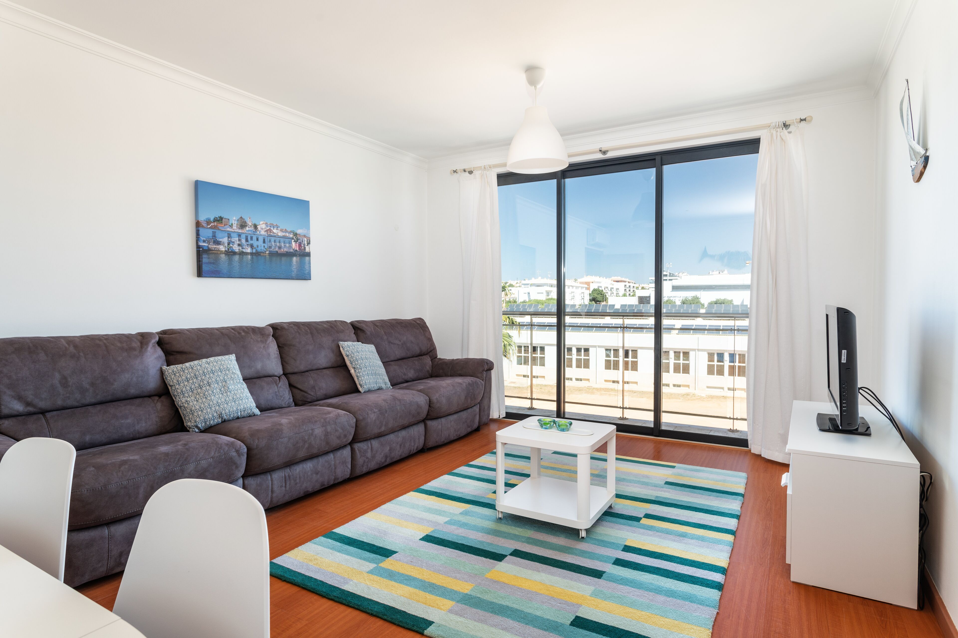 City Apartment | Living area