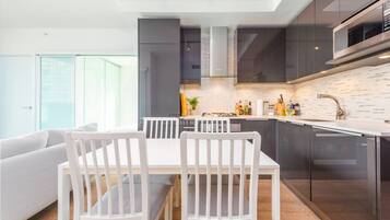 Microwave, oven, dishwasher