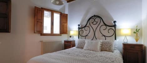 2 Schlafzimmer, Bügeleisen/Bügelbrett, Reisekinderbett, kostenloses WLAN