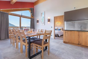 Superior-Apartment | Eigene Küche | Kühlschrank, Mikrowelle, Ofen, Herdplatte